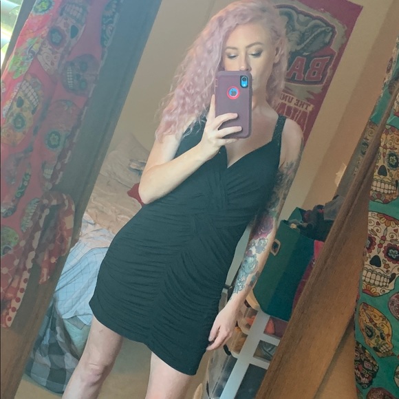 🧟‍♀️About Me 🧟‍♀️ - Picture 7 of 8